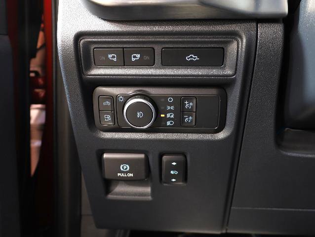 Certified 2021 Ford F150 Lariat w/ Equipment Group 502A High image 21