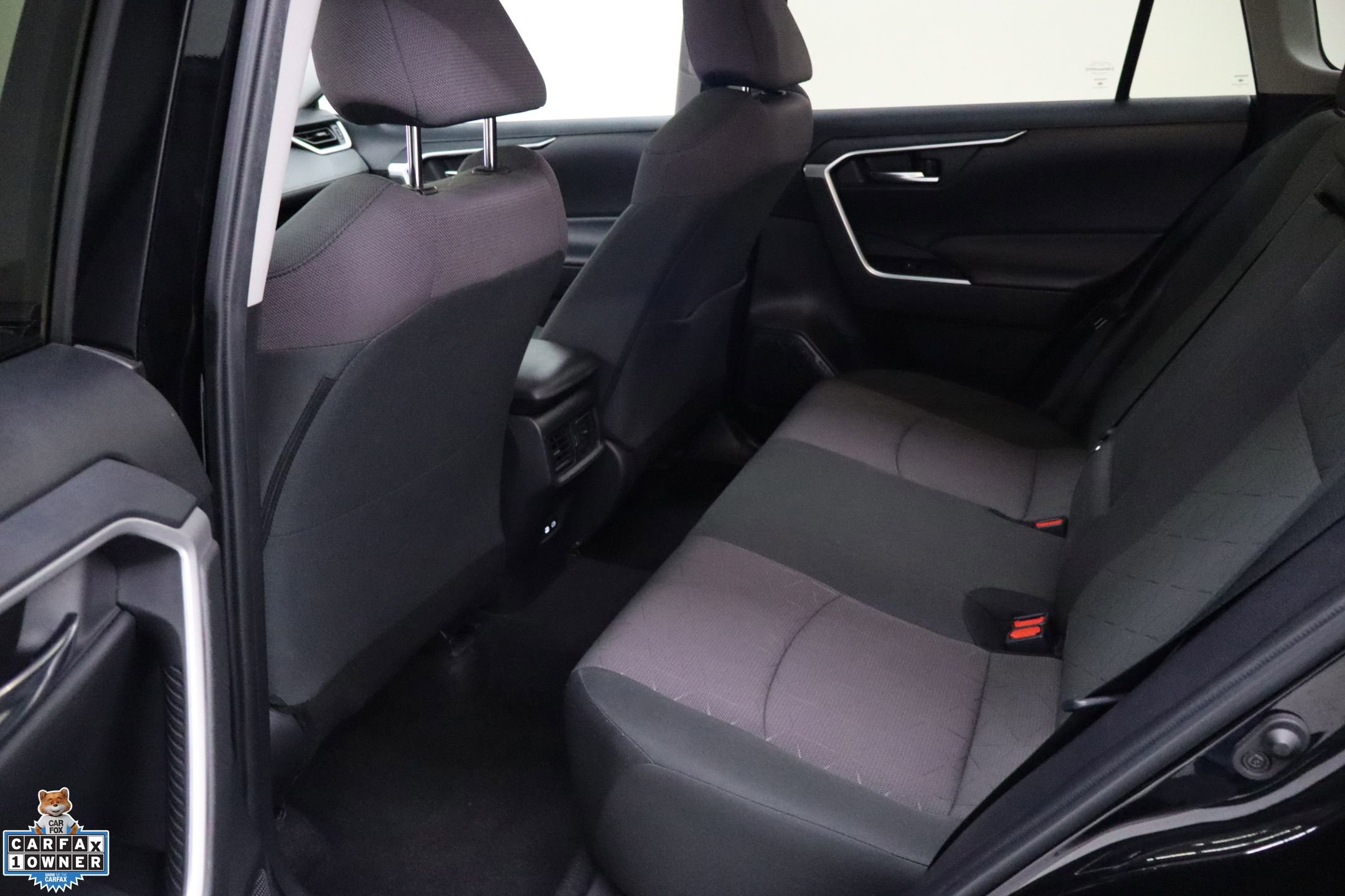 Used 2024 Toyota RAV4 XLE image 24