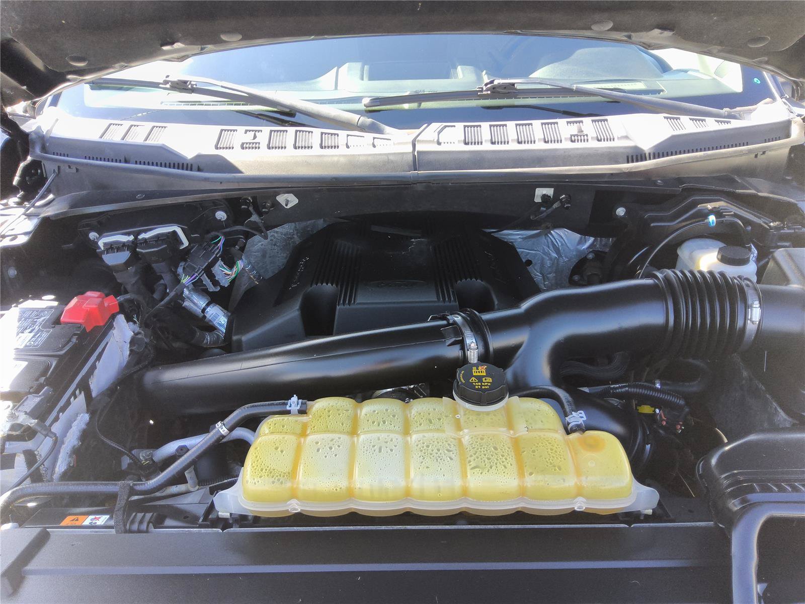 Certified 2019 Ford F150 XLT AWD/4WD image 32