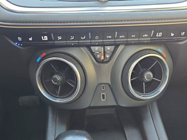 Used 2021 Chevrolet Blazer Premier w/ Driver Confidence II Package FWD image 24