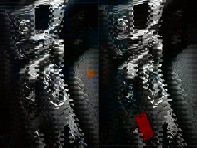 Used 2022 Jeep Wrangler Sport image 19