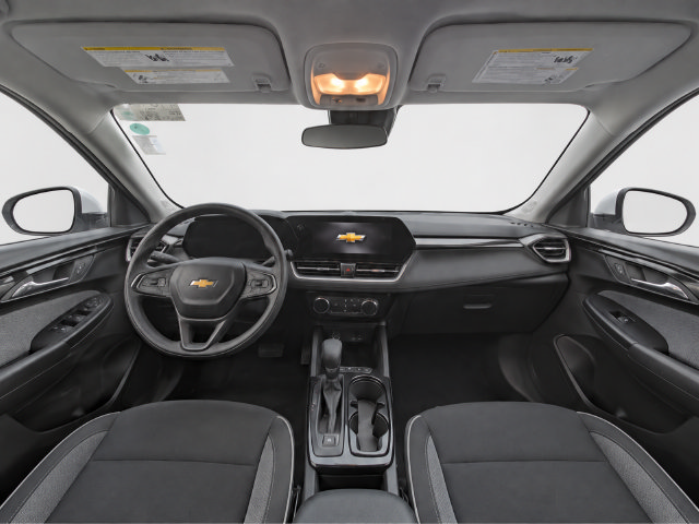 Used 2025 Chevrolet TrailBlazer LT AWD/4WD image 18