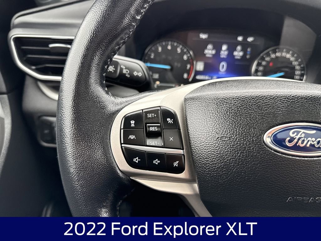 Certified 2022 Ford Explorer XLT w/ XLT Sport Appearance Package AWD/4WD image 21