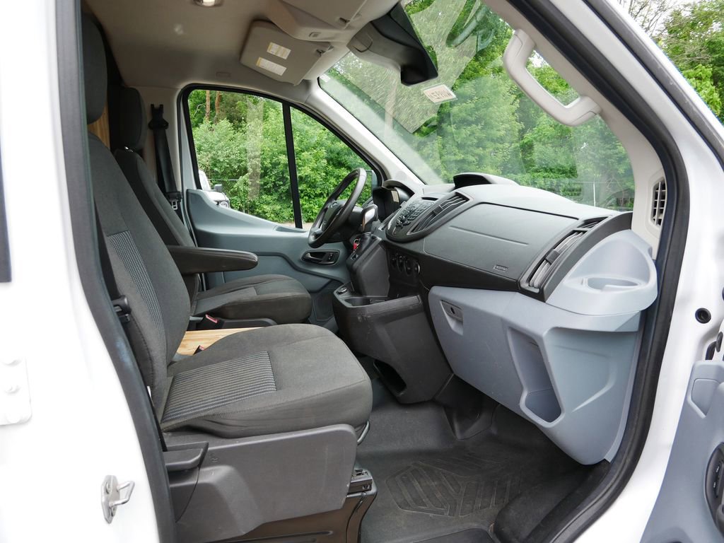 Certified 2018 Ford Transit 150 130 Low Roof w/ Interior Upgrade Package RWD image 8