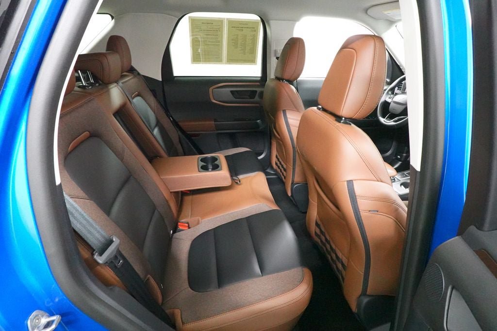 Certified 2025 Ford Bronco Sport Outer Banks w/ Outer Banks Tech Package+ AWD/4WD image 32