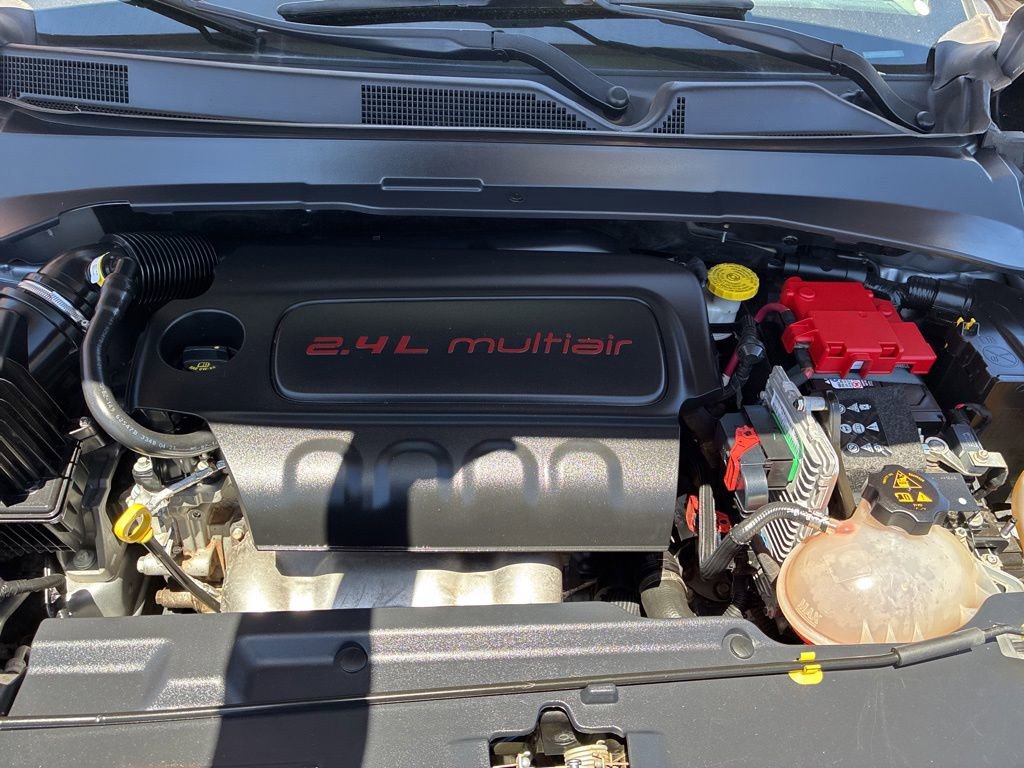 Used 2019 Jeep Compass Latitude w/ Popular Equipment Group FWD image 36