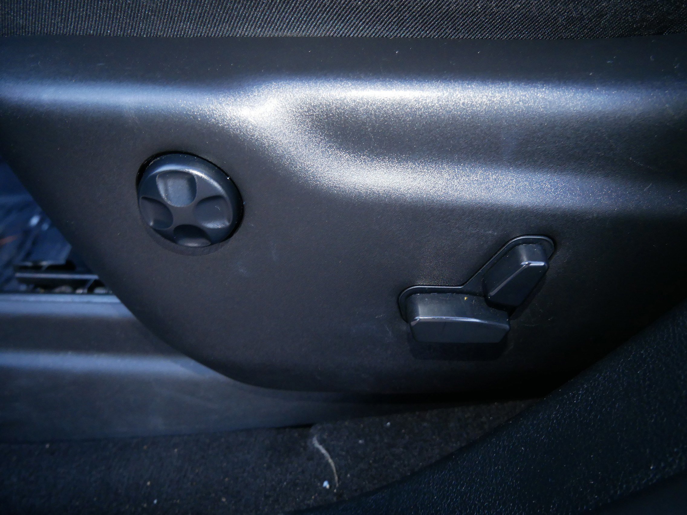 Used 2024 Dodge Durango GT image 19