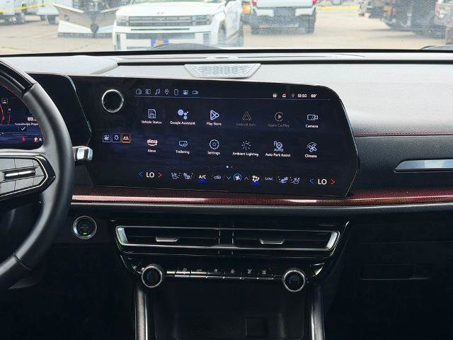 Used 2024 Chevrolet Traverse RS AWD/4WD image 19