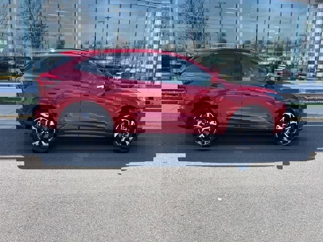 Certified 2025 Ford Escape ST-Line Elite w/ Premium Technology Package image 6