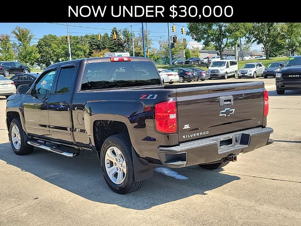 Used 2018 Chevrolet Silverado 1500 LT w/ All Star Edition AWD/4WD image 3