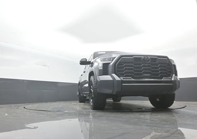 Used 2025 Toyota Tundra Limited w/ TRD Off-Road Package image 33