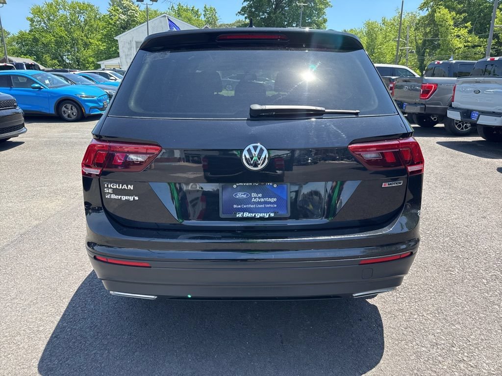 Used 2019 Volkswagen Tiguan SE w/ Panoramic Sunroof Package AWD/4WD image 6