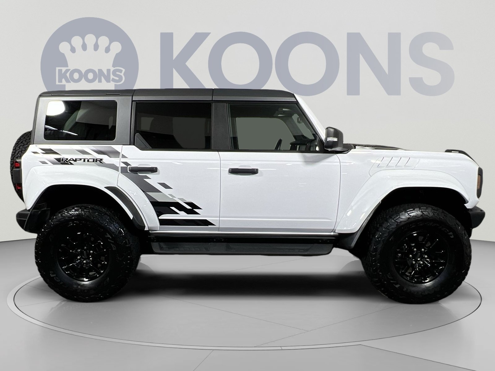Certified 2024 Ford Bronco Raptor w/ Interior Carbon Fiber Pack 6 AWD/4WD image 12