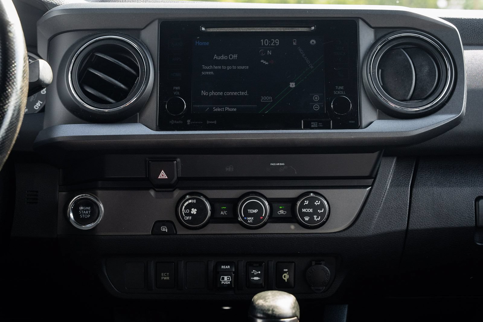 Used 2019 Toyota Tacoma TRD Sport RWD image 27