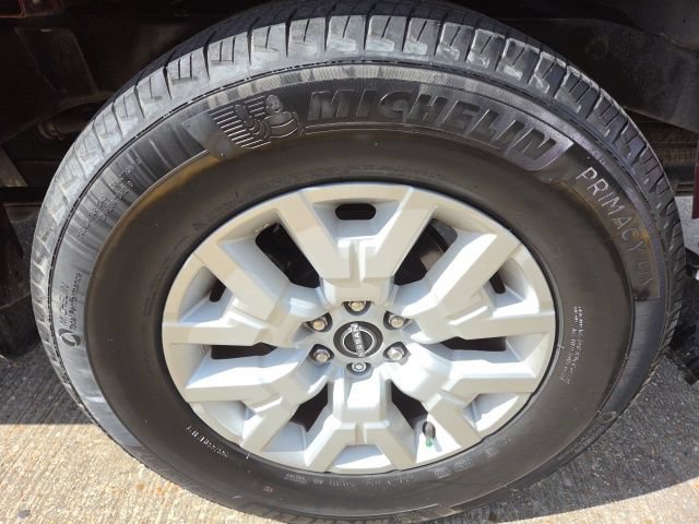 Used 2022 Nissan Frontier SV RWD image 14