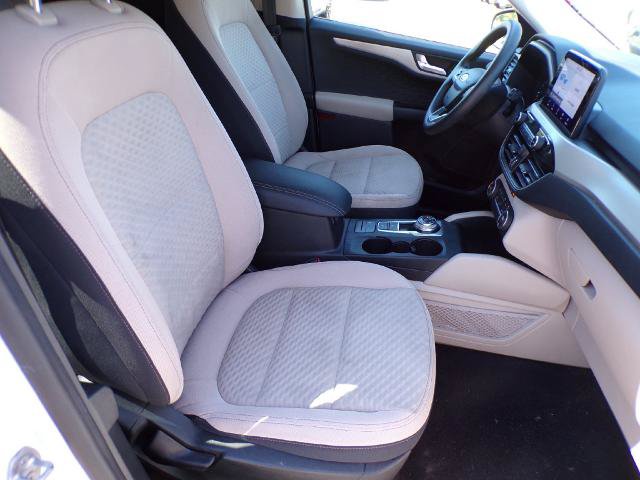Certified 2020 Ford Escape SE AWD/4WD image 11