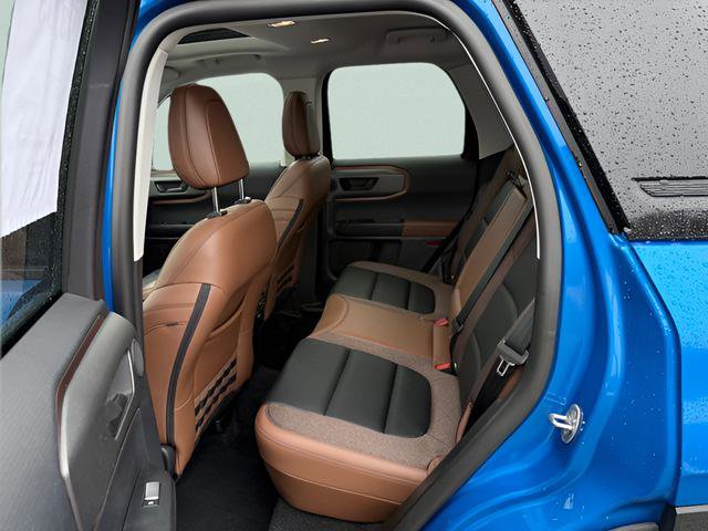 Certified 2025 Ford Bronco Sport Outer Banks w/ Outer Banks Tech Package+ AWD/4WD image 4