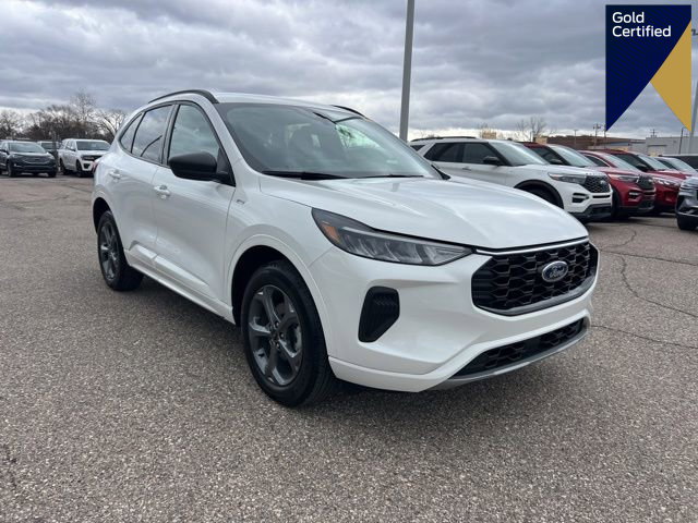 Certified 2024 Ford Escape ST-Line w/ Tech Pack #1 AWD/4WD image 1