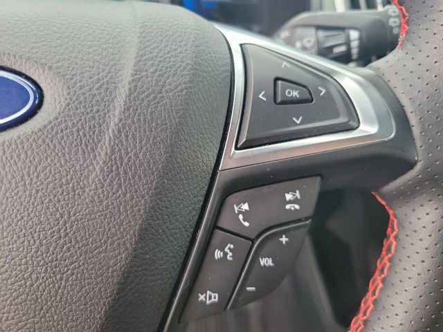 Certified 2023 Ford Edge ST-Line image 18