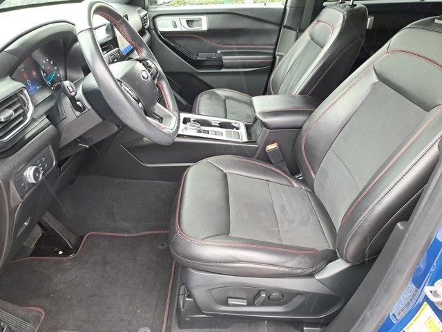 Certified 2022 Ford Explorer ST-Line w/ Class IV Trailer Tow Package image 18