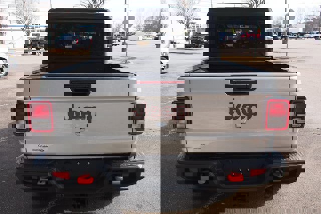 Used 2023 Jeep Gladiator Mojave w/ Trailer Tow Package image 4