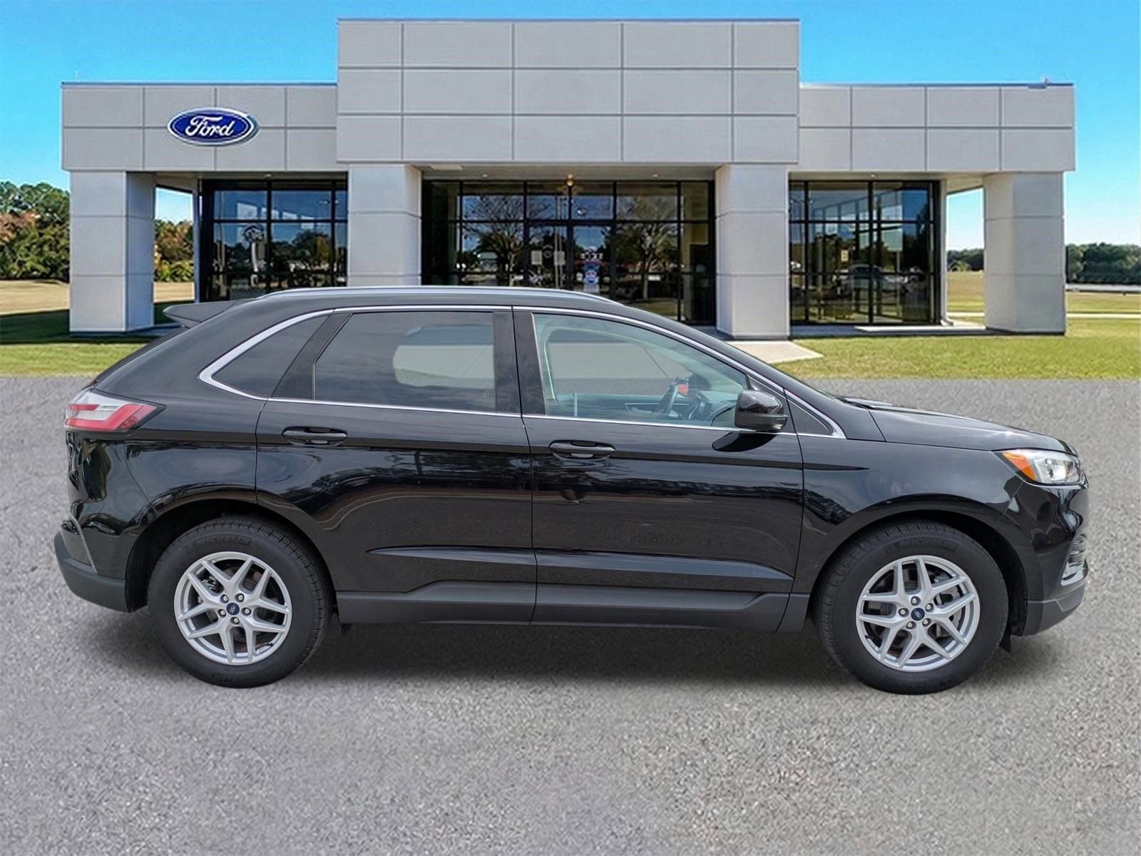 Certified 2021 Ford Edge SEL w/ Convenience Package FWD image 2