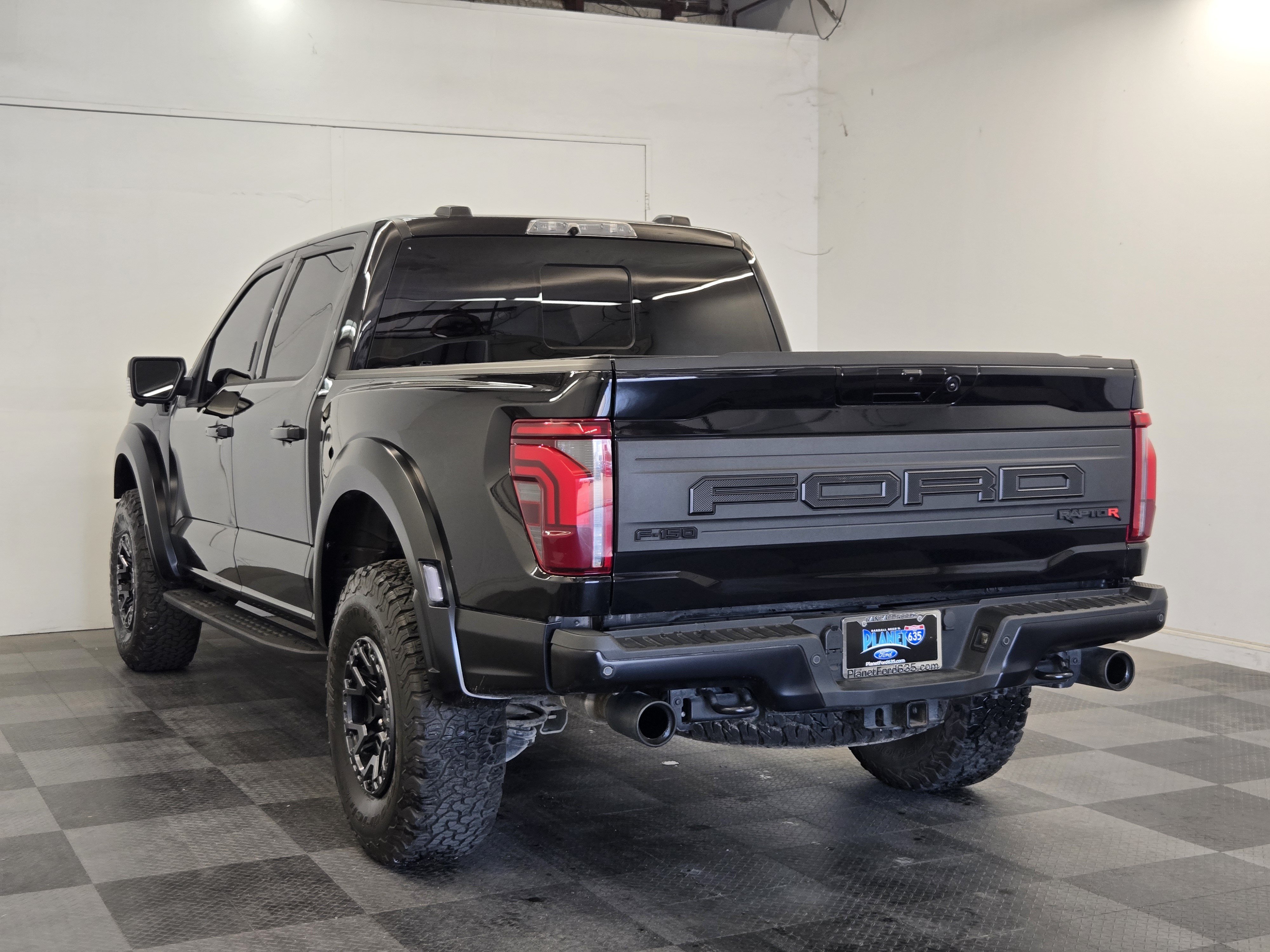 Certified 2024 Ford F150 Raptor w/ Equipment Group 803A Raptor R AWD/4WD image 5