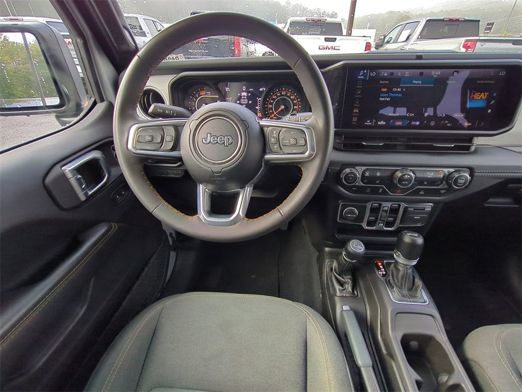 Used 2024 Jeep Wrangler Sahara image 16