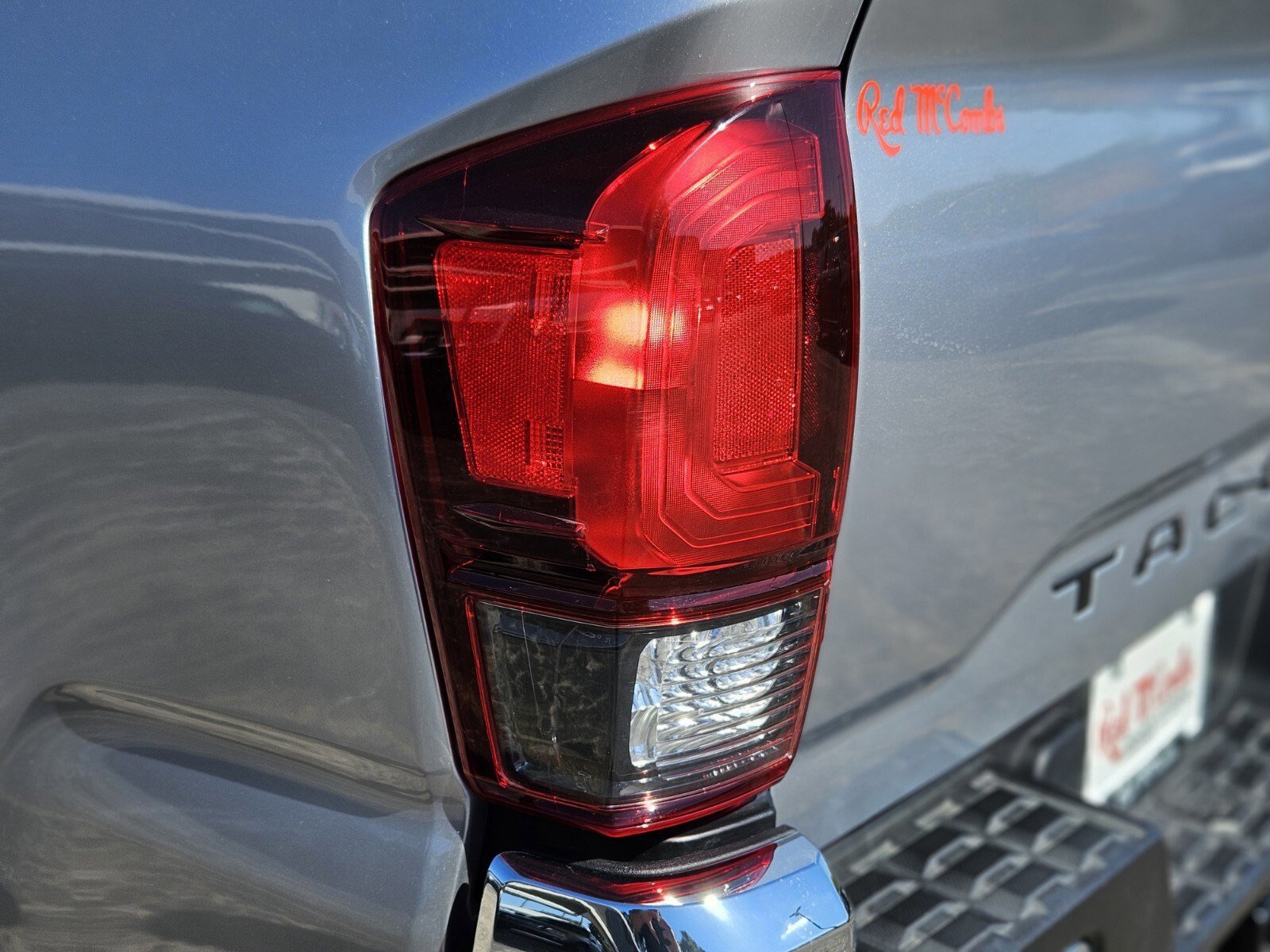 Used 2023 Toyota Tacoma SR5 image 10