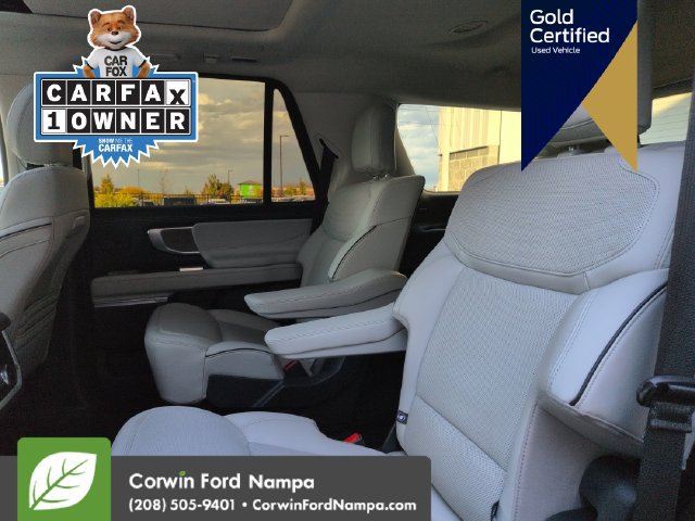 Certified 2025 Ford Expedition Platinum w/ Platinum Ultimate Package AWD/4WD image 26
