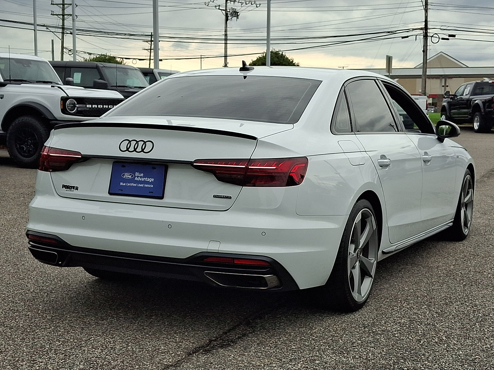 Used 2024 Audi A4 2.0T Premium Plus w/ Premium Plus Package AWD/4WD image 10