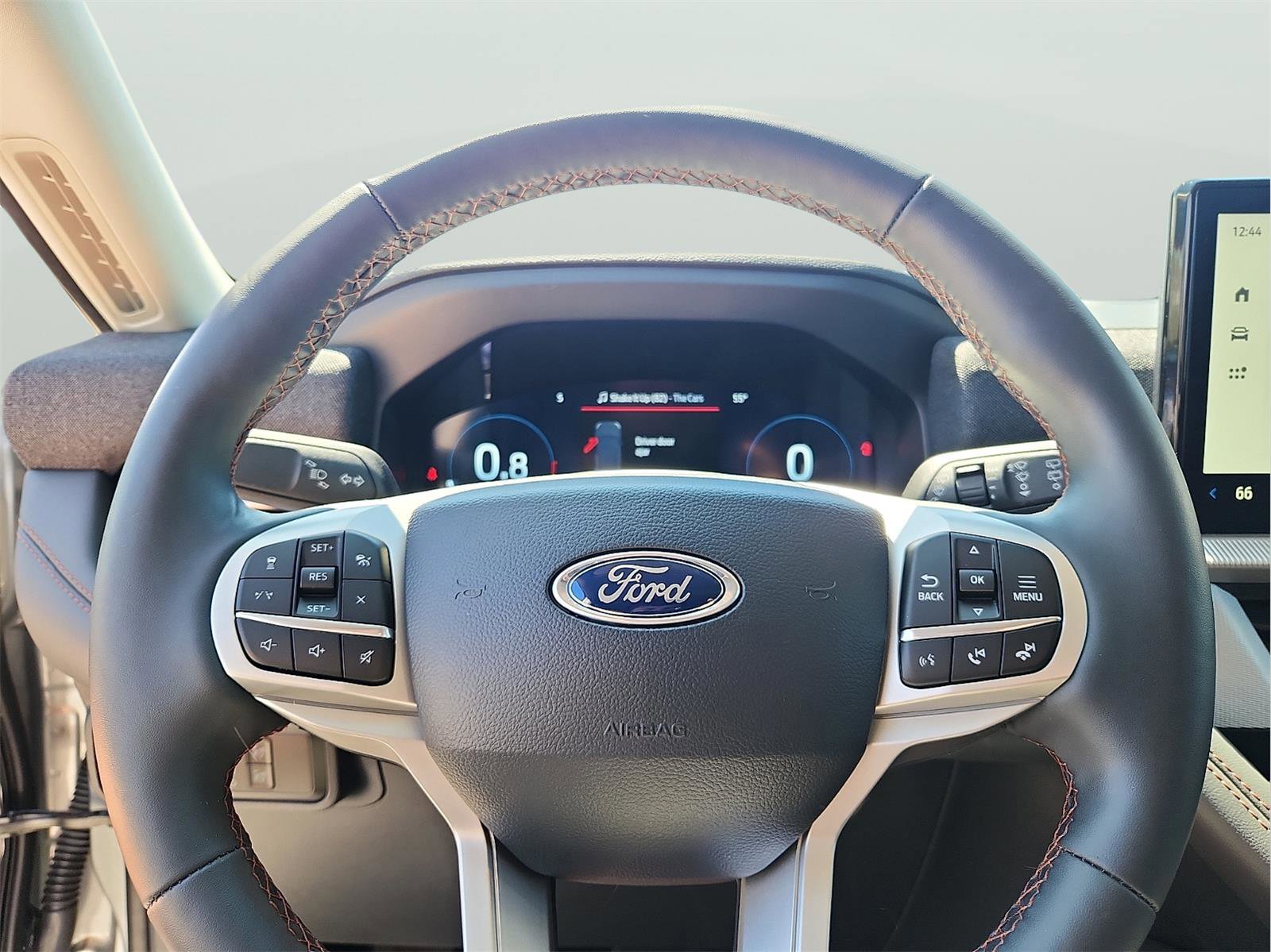 Certified 2025 Ford Explorer Active w/ Active Comfort Package image 16