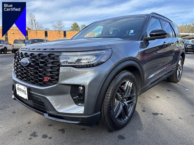 Certified 2025 Ford Explorer ST image 1