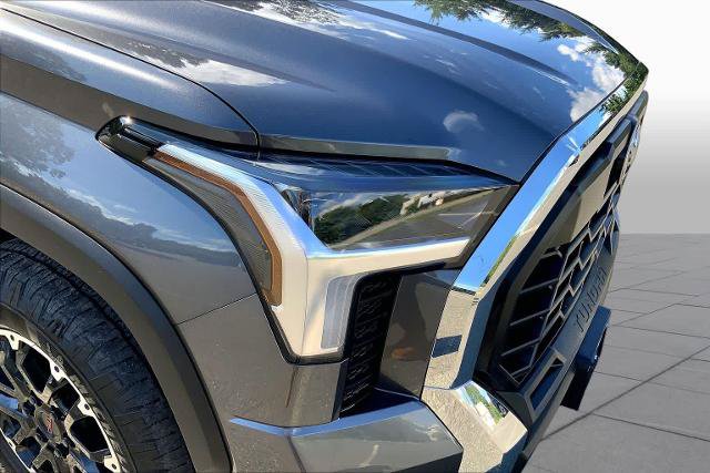 Used 2024 Toyota Tundra SR5 w/ TRD Off-Road Package AWD/4WD image 27