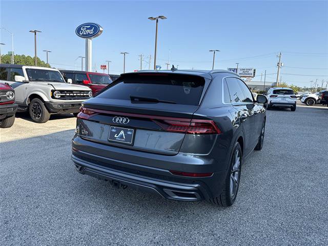 Used 2022 Audi Q8 Prestige AWD/4WD image 14