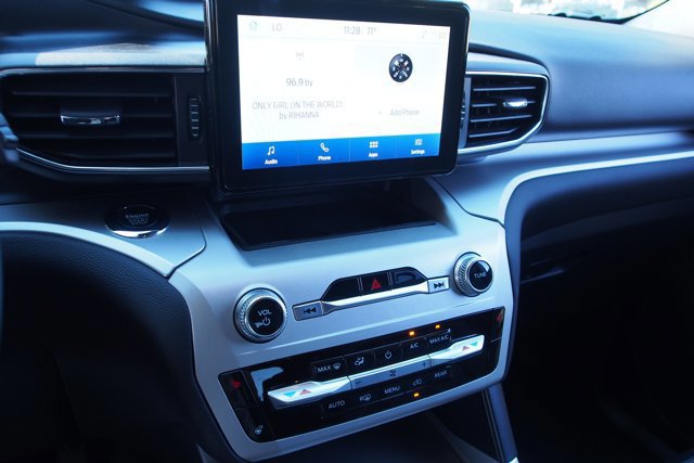 Certified 2022 Ford Explorer XLT w/ Equipment Group 202A image 28