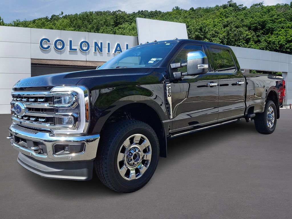 Certified 2024 Ford F250 Lariat w/ Lariat Ultimate Package AWD/4WD image 3