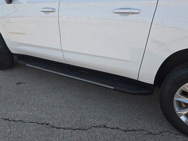 Used 2024 Chevrolet Suburban Premier image 16