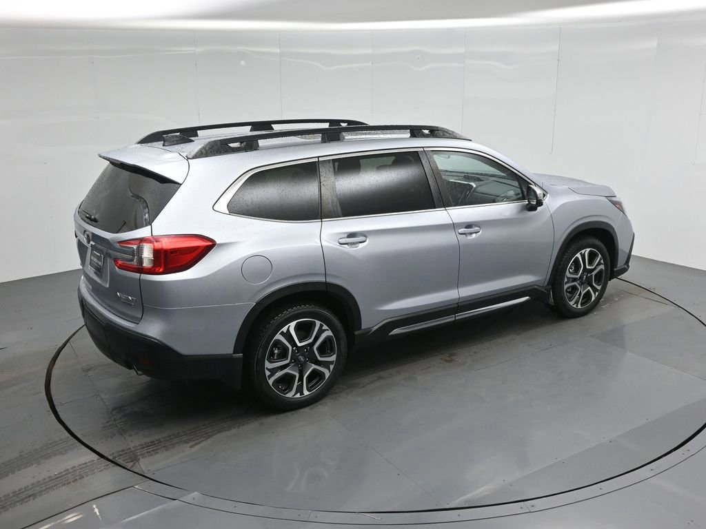 Used 2023 Subaru Ascent Limited w/ Technology Package image 14