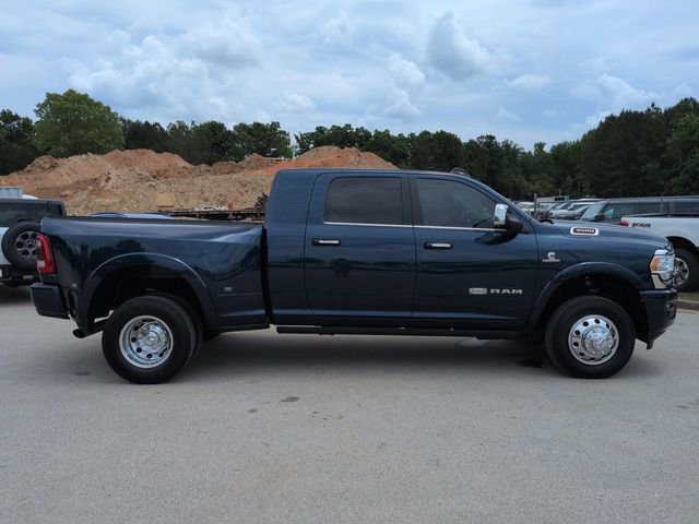 Used 2022 RAM 3500 Limited AWD/4WD image 3