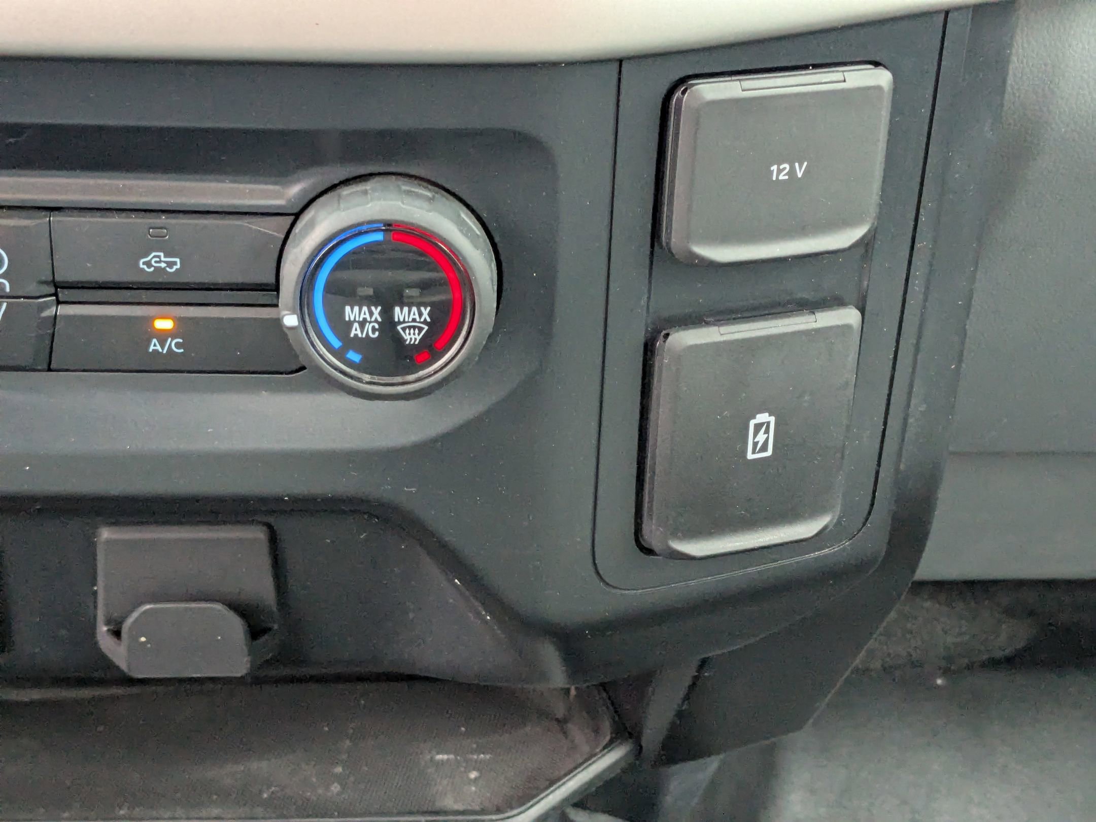 Certified 2022 Ford F150 XL w/ Equipment Group 101A High image 25