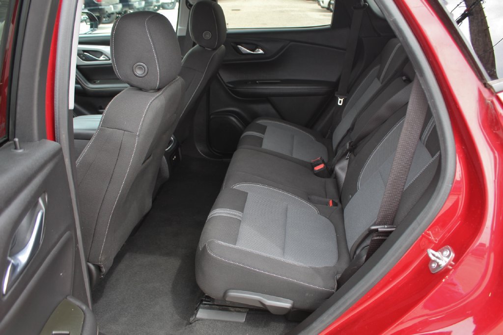 Used 2023 Chevrolet Blazer LT w/ Driver Confidence Package FWD image 17