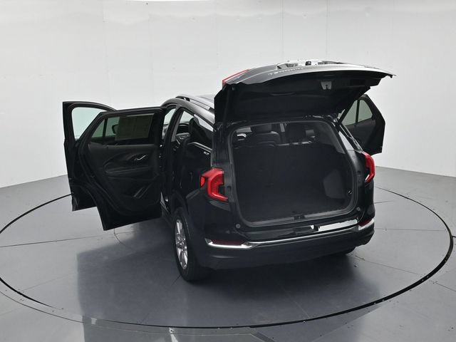 Used 2024 GMC Terrain SLT AWD/4WD image 48