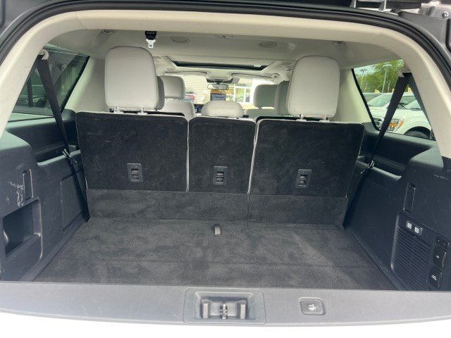 Certified 2025 Ford Expedition Max Platinum w/ Driver's Package AWD/4WD image 23