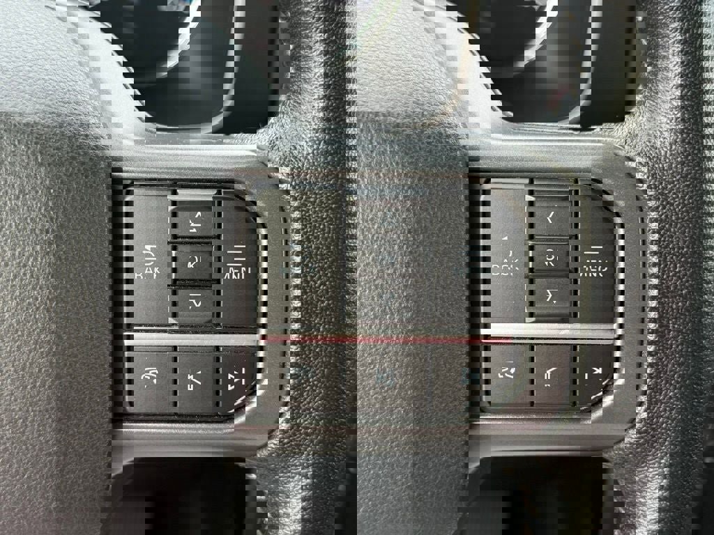 Certified 2022 Ford F150 XLT w/ Equipment Group 302A High image 31