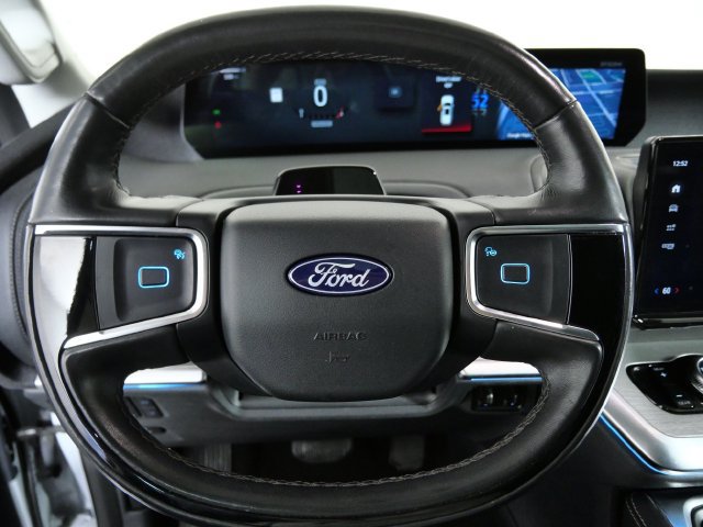 Certified 2025 Ford Expedition Platinum AWD/4WD image 25