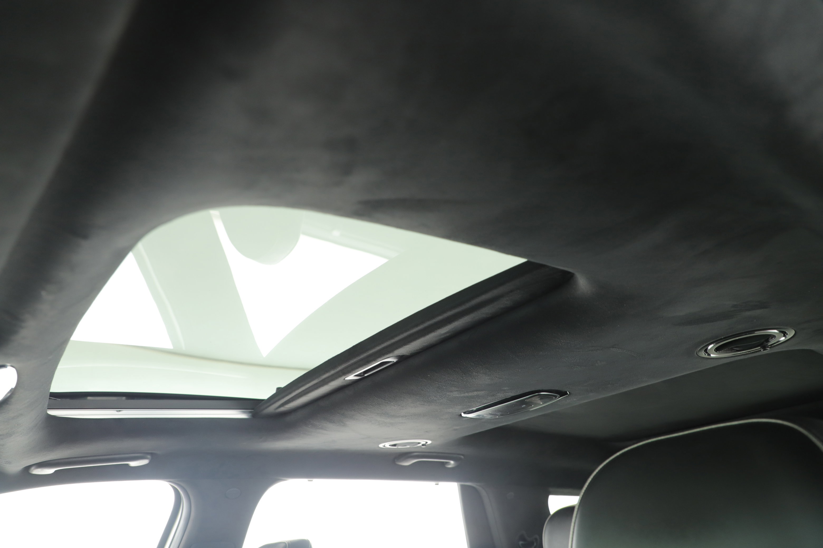 Used 2022 Hyundai Palisade Calligraphy w/ Winter Package image 25