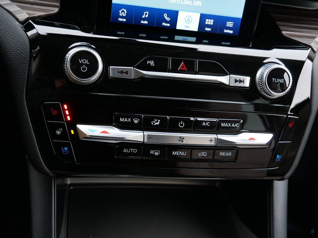 Certified 2023 Ford Explorer Limited w/ Limited Technology Package image 25