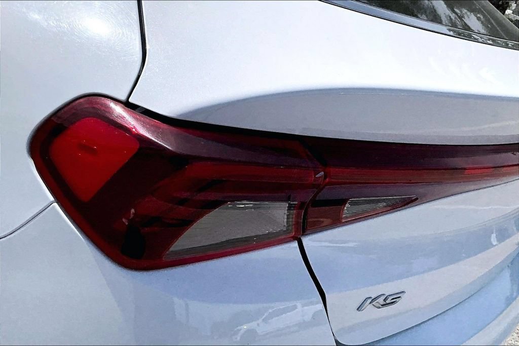 Used 2022 Kia K5 LXS FWD image 28