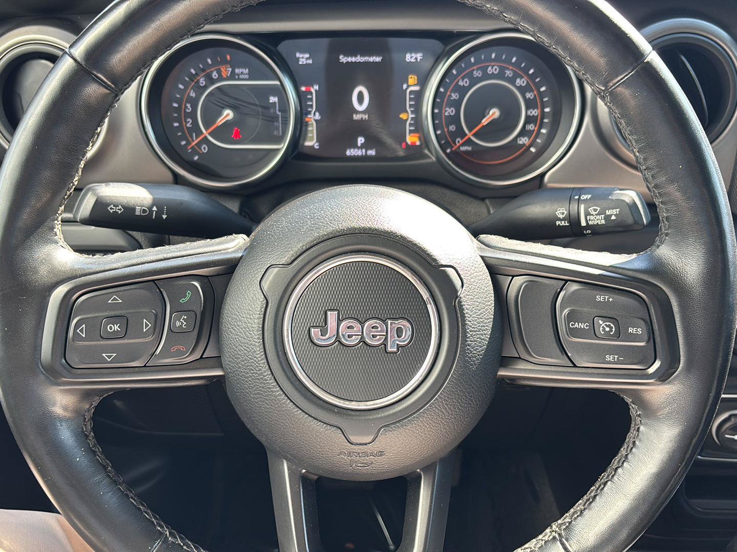 Used 2021 Jeep Gladiator Sport AWD/4WD image 18